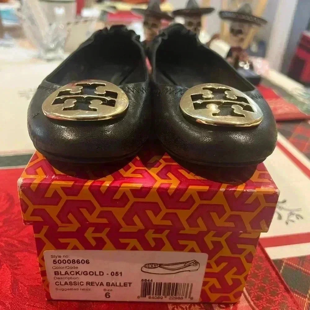 Tory Burch classic Reva ballet flats size 6